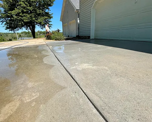 Experience Superior Pressure Washing Services in Abingdon, VA with Mountain Home Shine