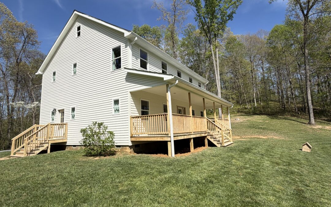 How To Protect Your Honaker, Virginia Home With Professional House Washing, Deck Cleaning, And Window Cleaning